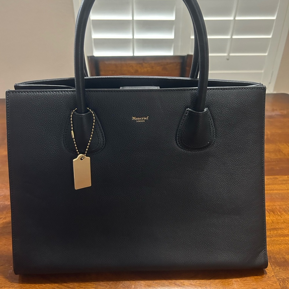 Moncrief London Black Tote Bag - Picture 3 of 11